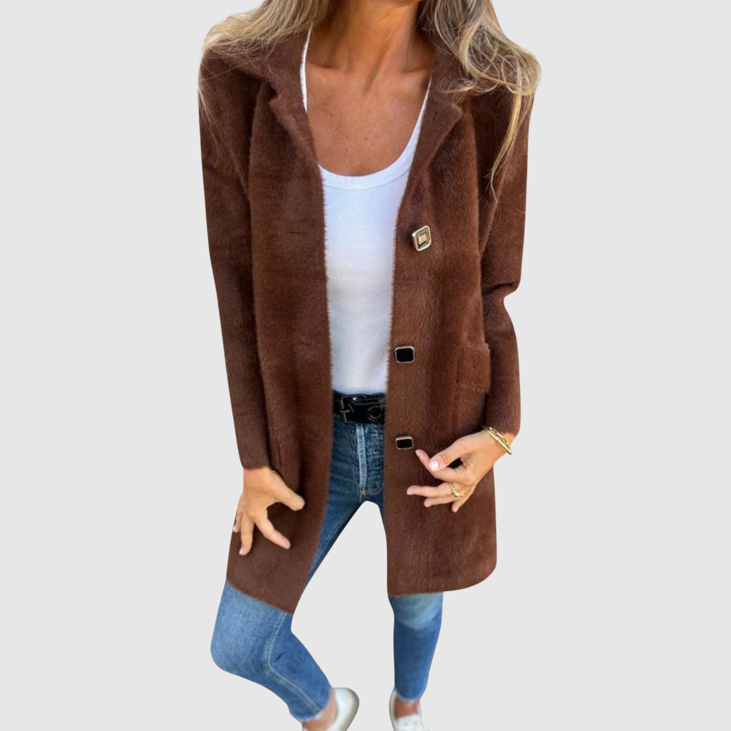 Jelena – Długi płaszcz z klasycznymi guzikami