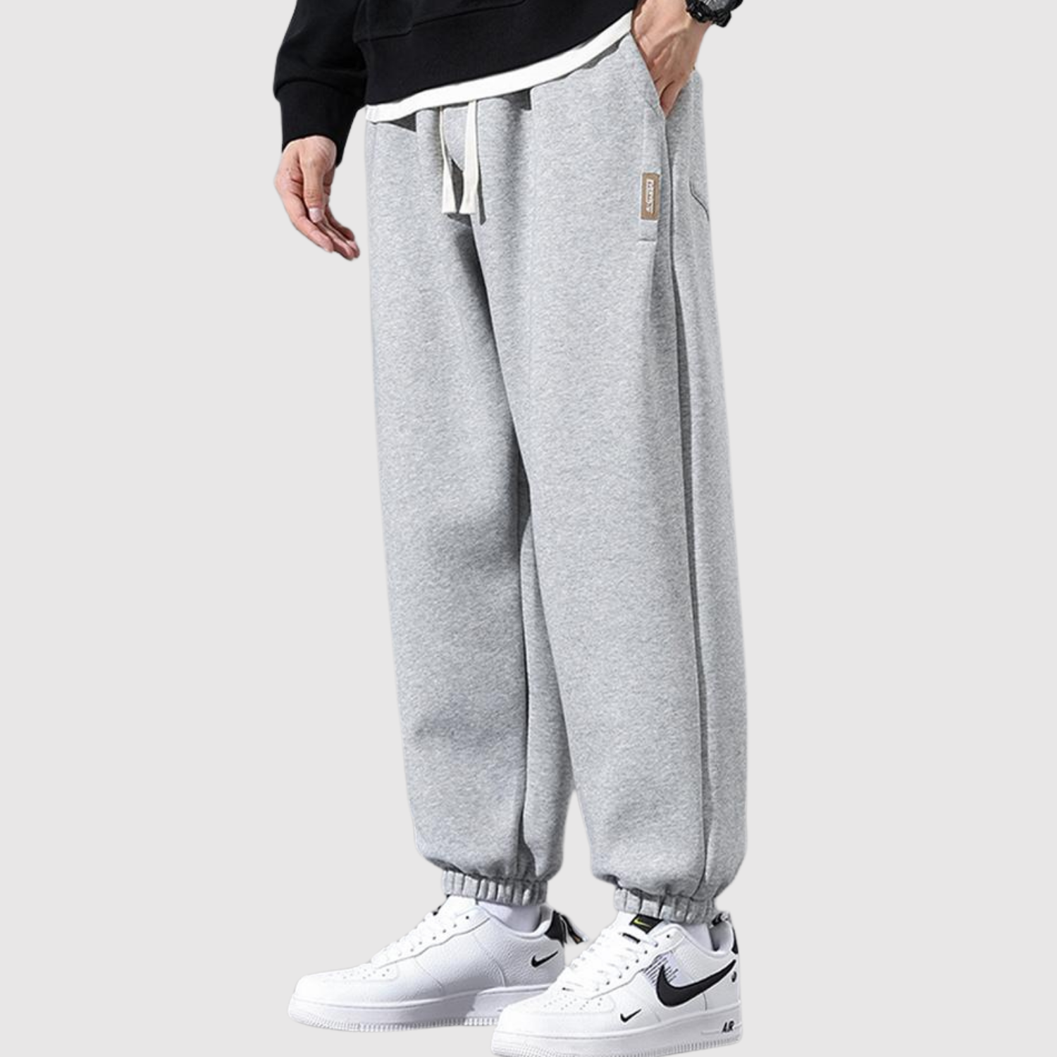 Denis – Podstawowe joggery z komfortem