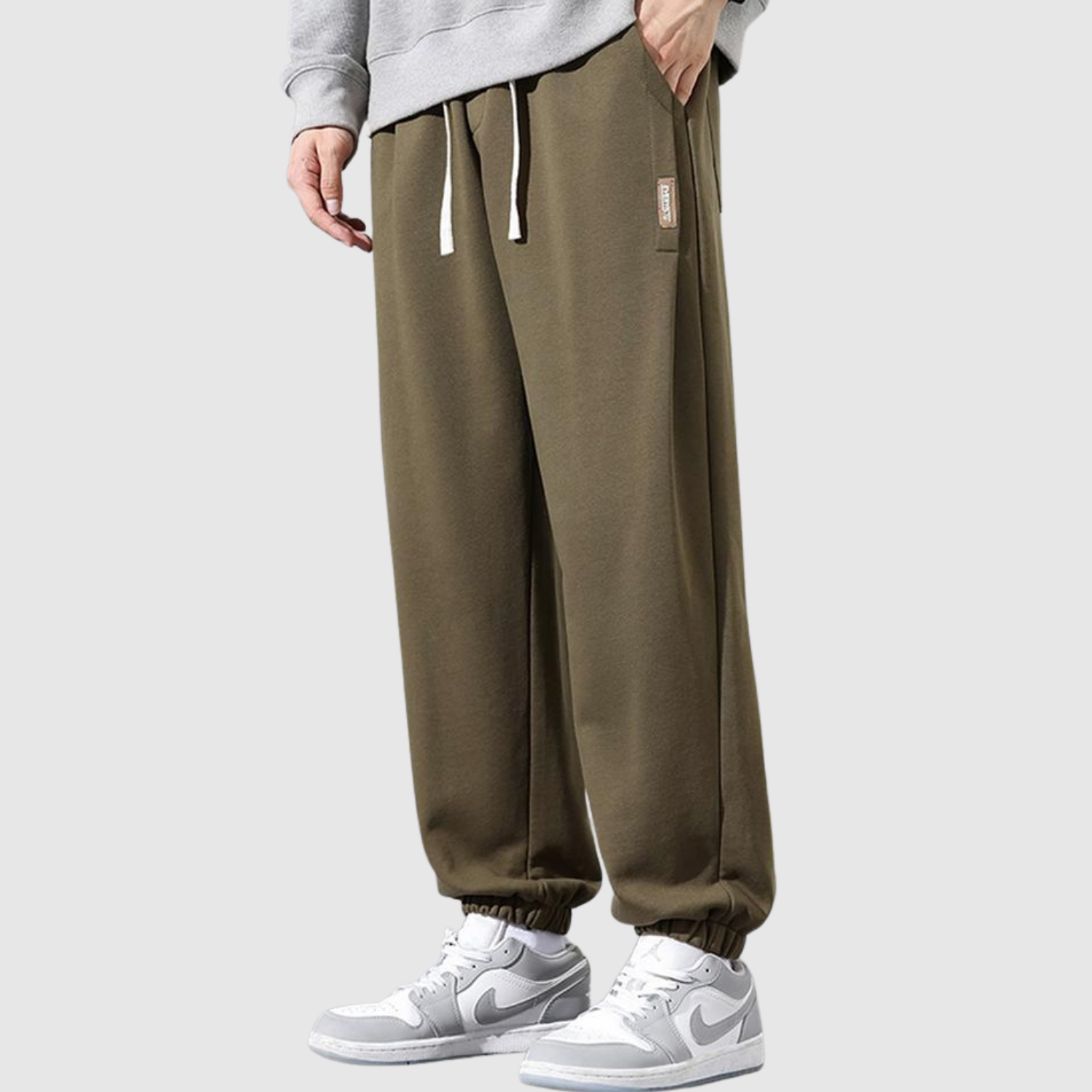 Denis – Podstawowe joggery z komfortem