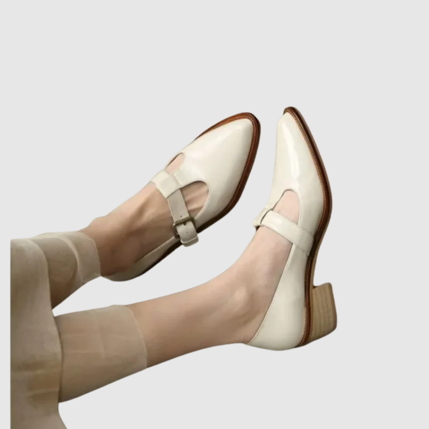 Greta – Klasyczne retro buty z niskim obcasem