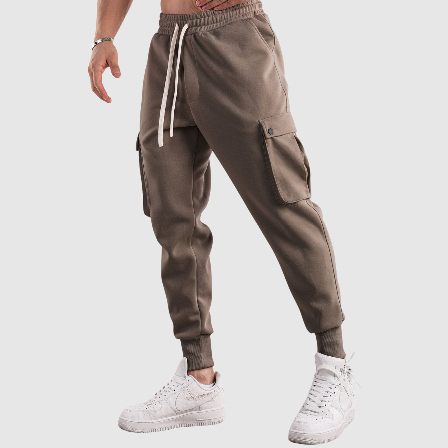 Denis – Spodnie treningowe cargo z kieszeniami