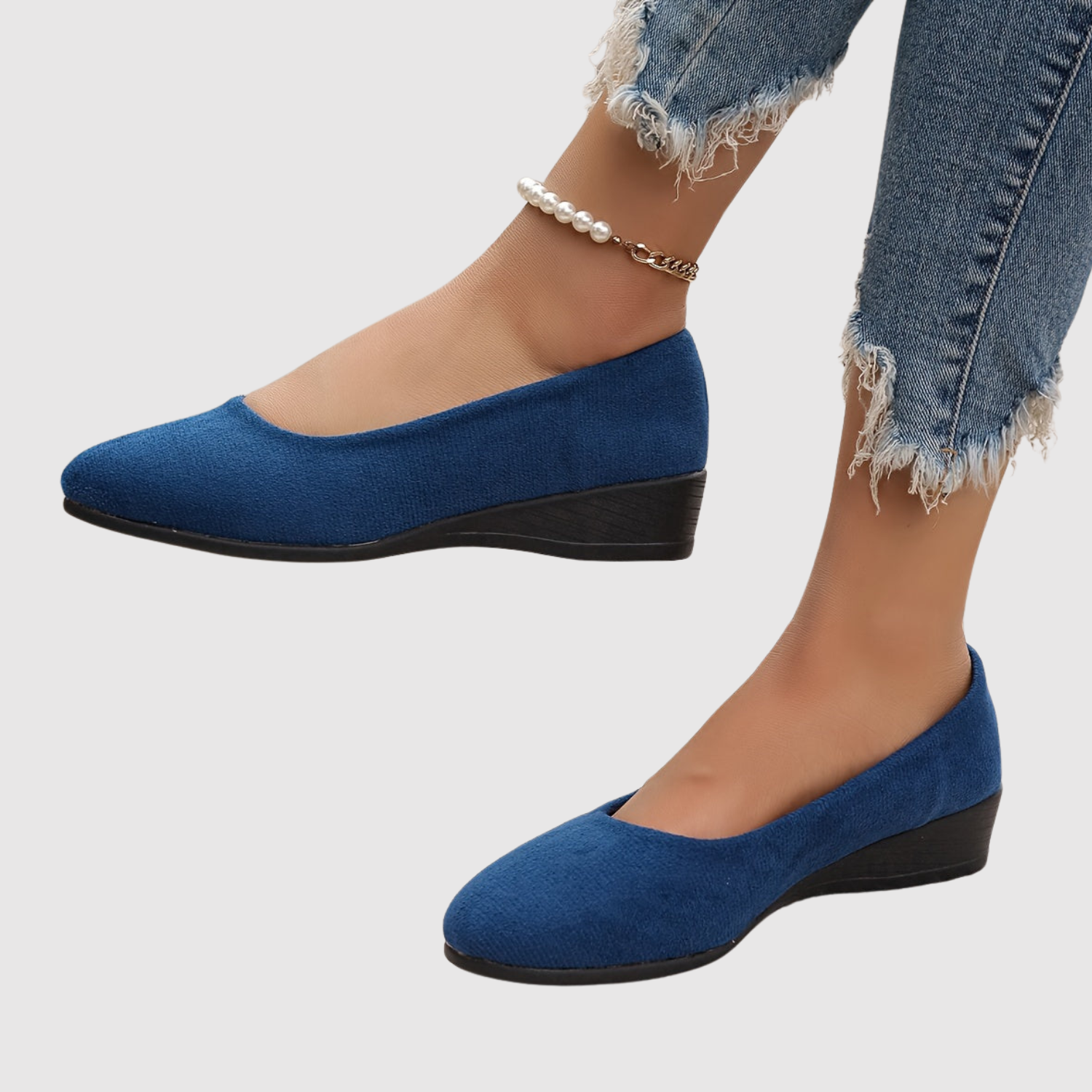 Teodora - Klasyczne trampki na obcasie